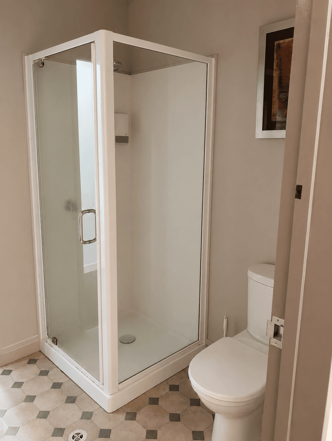 Hotels & Hospitality — image 2