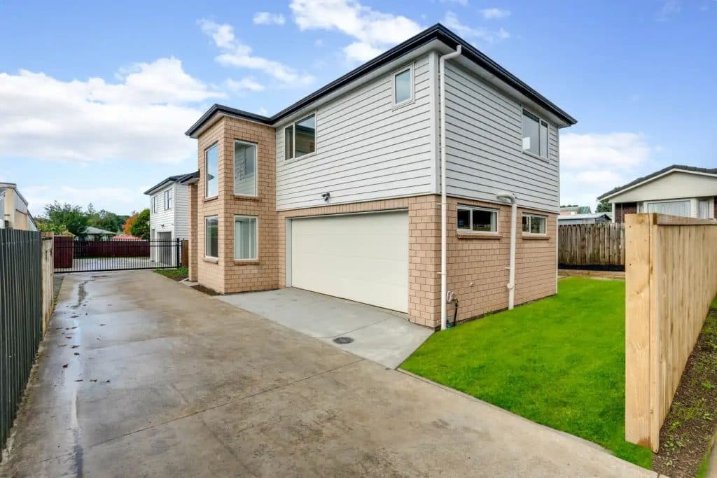 39B Helvetia Road — photo 1